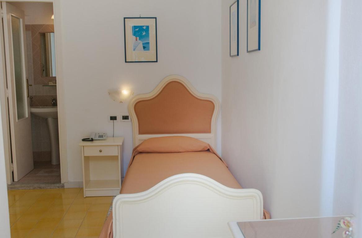 Hotel Villa Bianca Forio di Ischia Extérieur photo