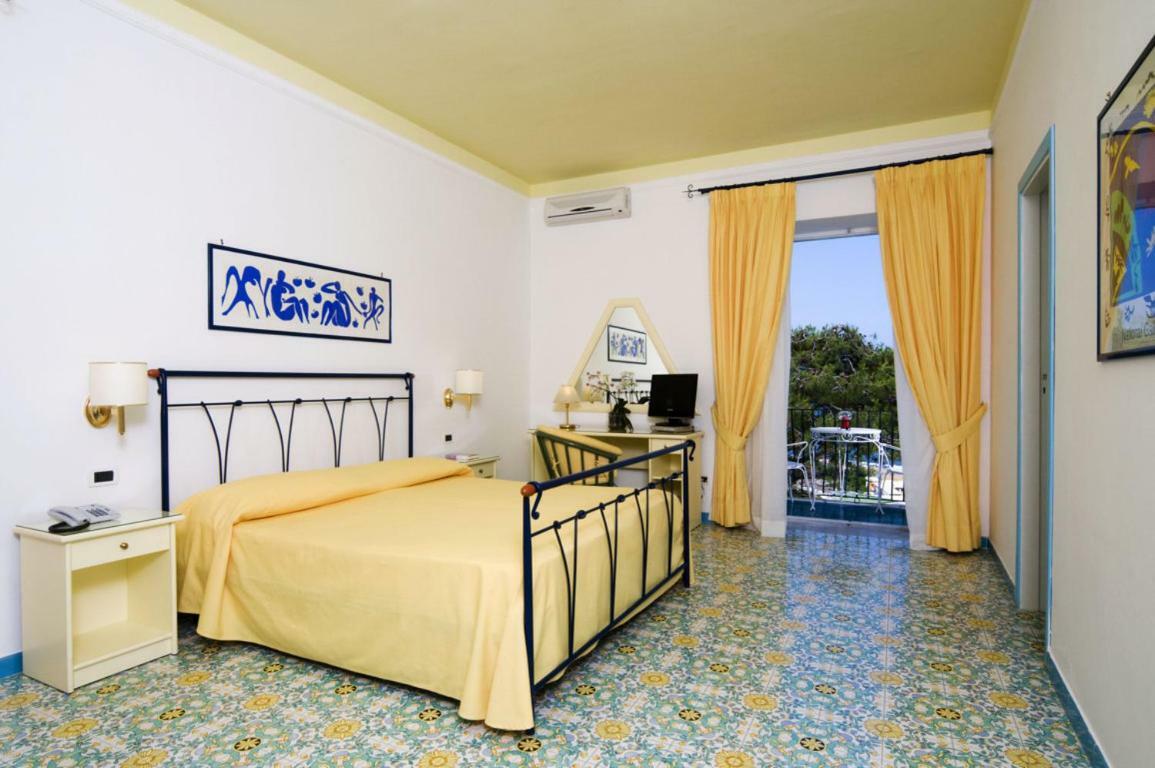 Hotel Villa Bianca Forio di Ischia Extérieur photo
